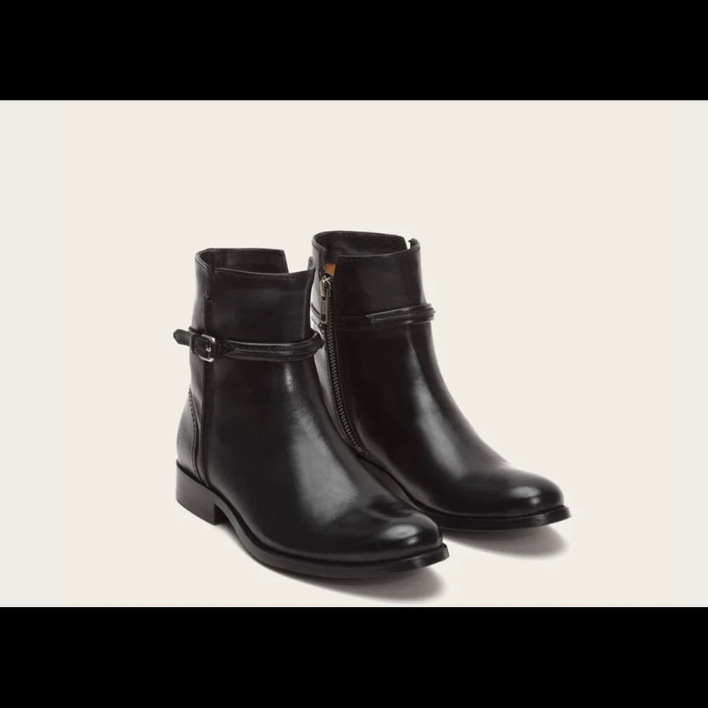 The Frye Company Melissa Seam Short booties, black, women’s size 9.5